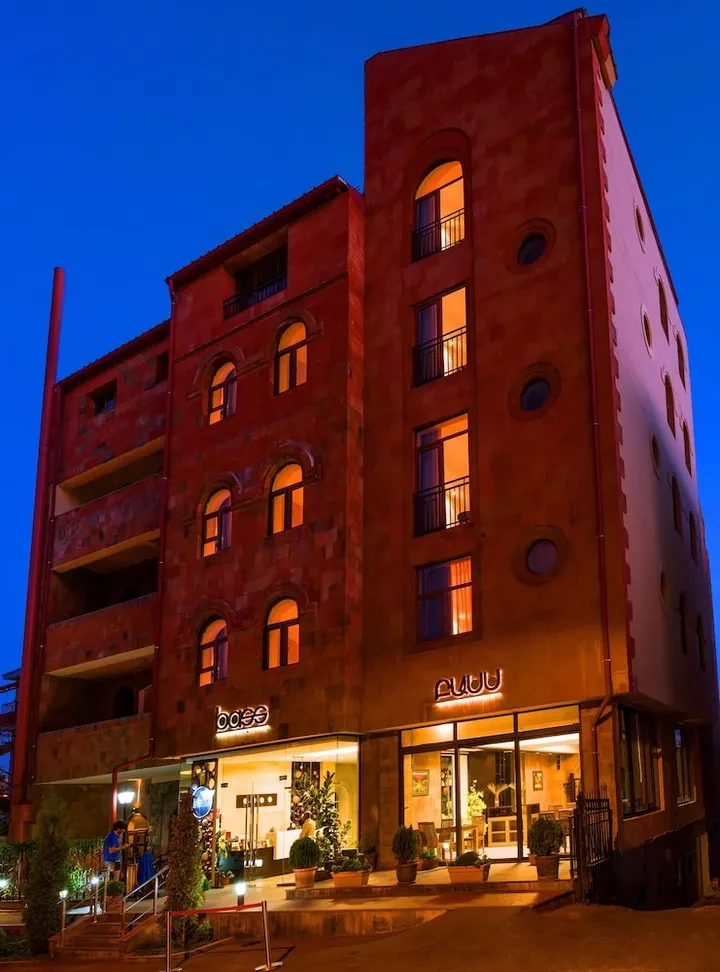 هتل بوتیک باس ایروان (Bass Boutique Hotel)