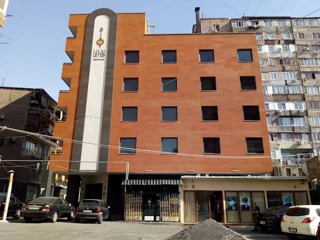 هتل نوا ایروان (Nova Hotel)