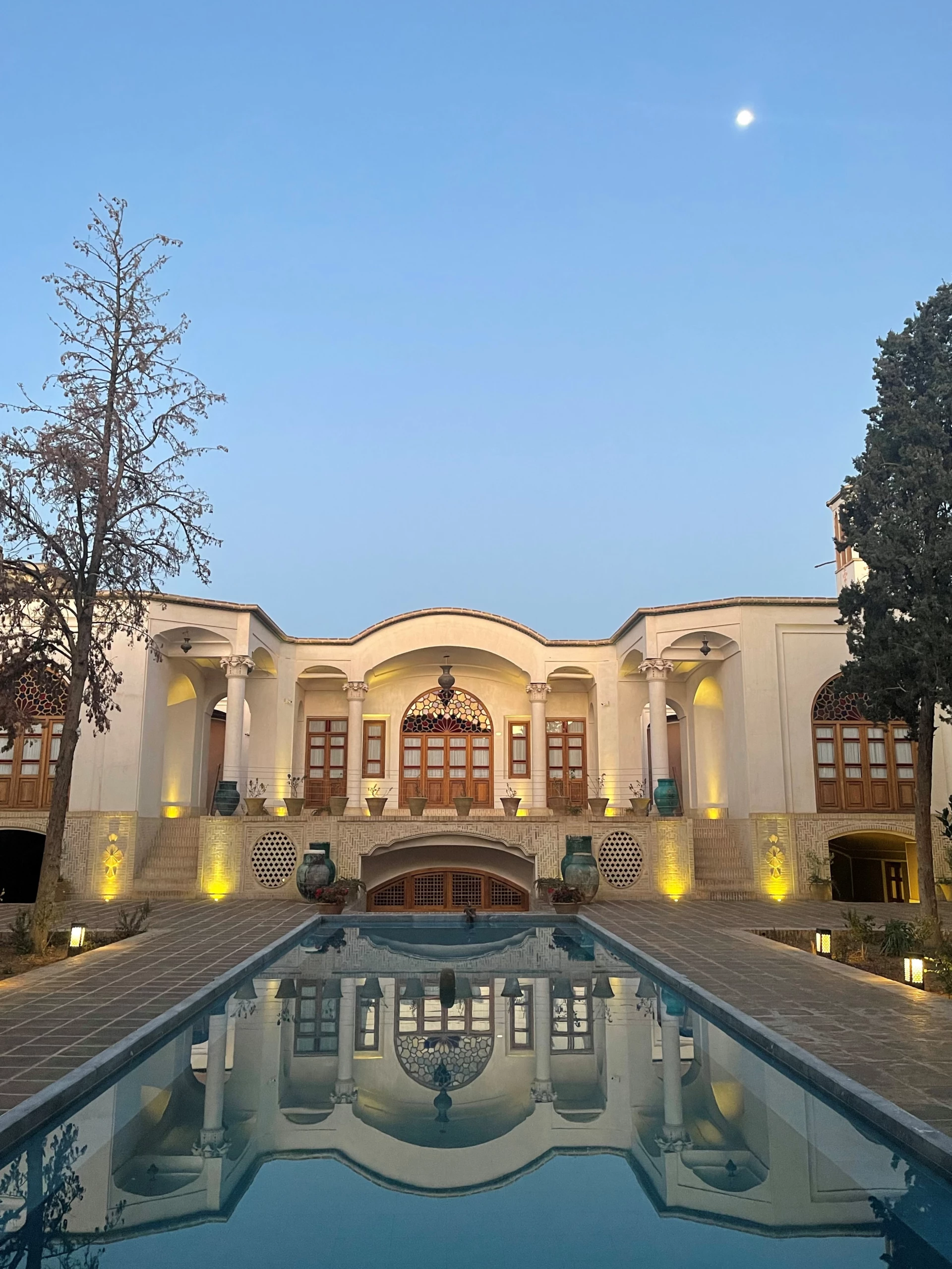 بوتیک هتل سنتی عمارت ماندگار (درجه یک ممتاز) کاشان