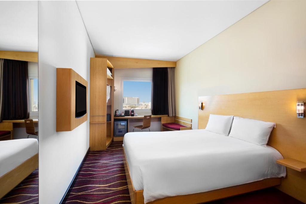 STANDARD DOUBLE ROOM