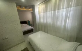 سوئیت سه تخته (اقامت با صبحانه)
