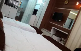 فامیلی روم پنج تخته